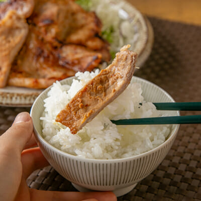 味噌の旨味とコクのおかげで、ご飯が進む！